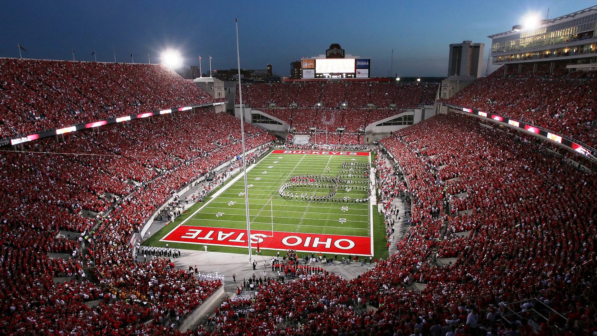 唯一性破局，皮亚斯特里率队终结垄断，梅赛德斯如何横扫红牛二队？